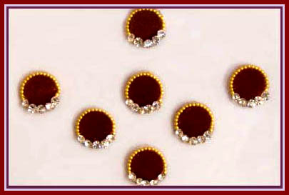 Fancy Red Bindi - Click Image to Close